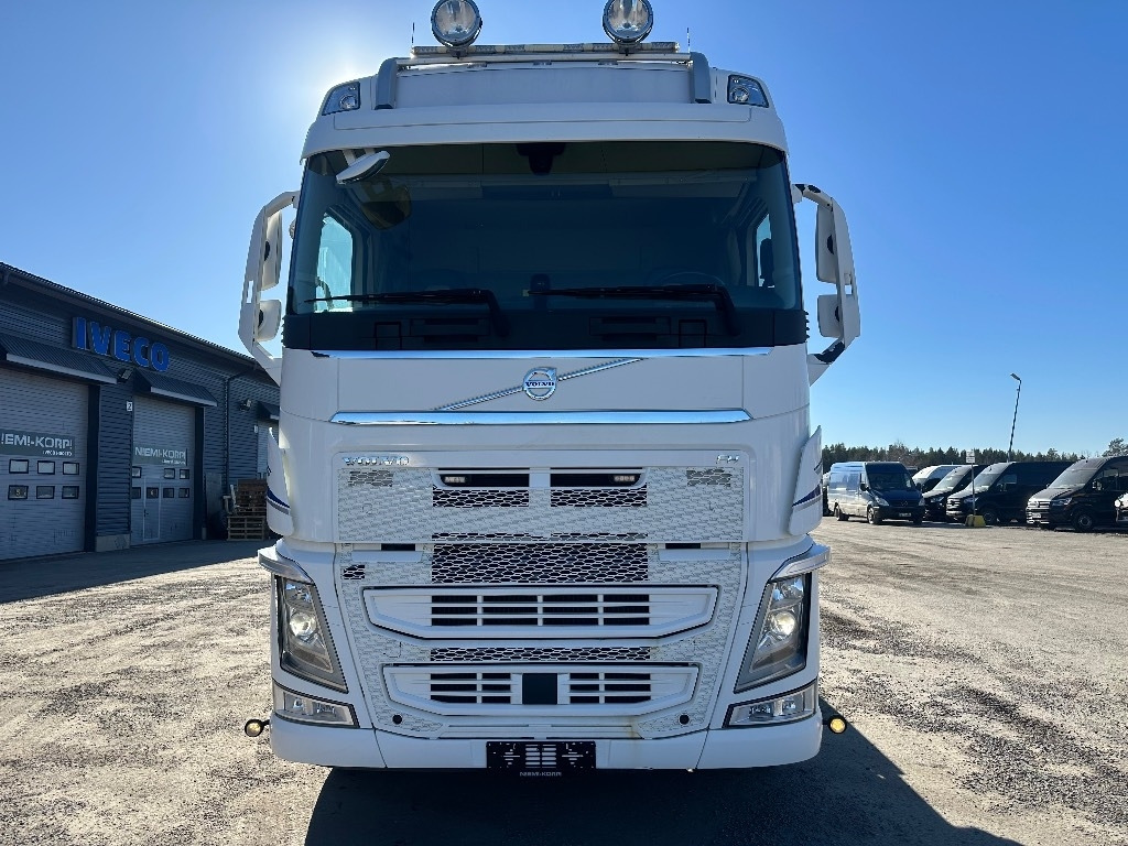 Volvo FH13 540 6X4*4 - משאית הרמת וו: תמונה 2 Volvo FH13 540 6X4*4 - משאית הרמת וו: תמונה 2