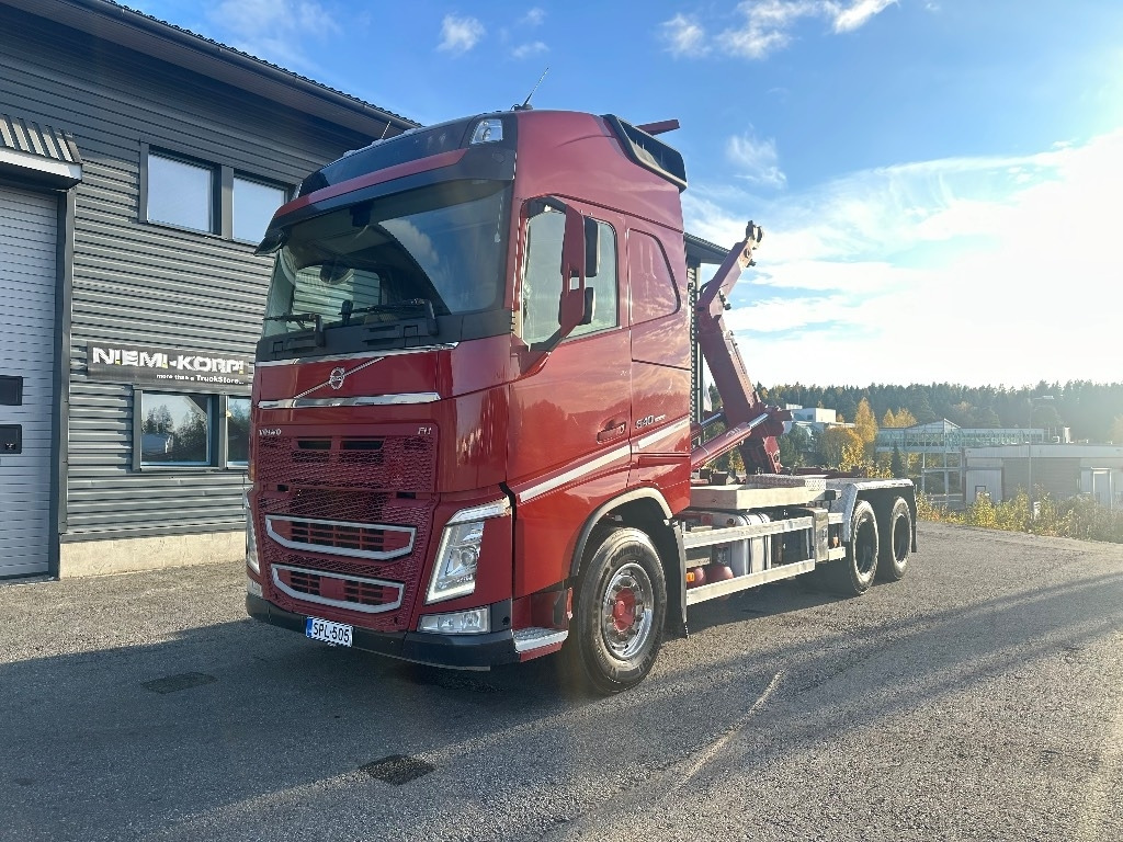 Volvo FH13 540 6x4 - משאית הרמת וו: תמונה 1 Volvo FH13 540 6x4 - משאית הרמת וו: תמונה 1