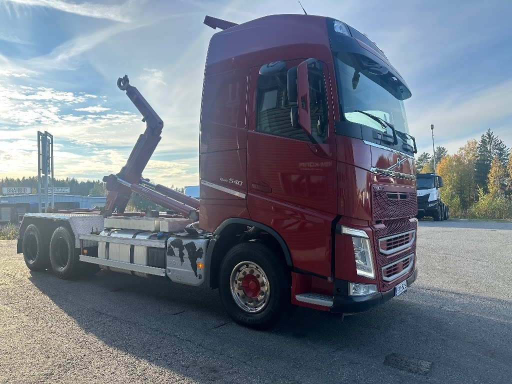Volvo FH13 540 6x4 - משאית הרמת וו: תמונה 3 Volvo FH13 540 6x4 - משאית הרמת וו: תמונה 3