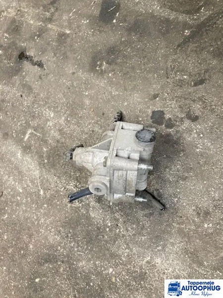 DAF Relay valave – DAF 1808338 - ממסר עבור משאית: תמונה 2 DAF Relay valave – DAF 1808338 - ממסר עבור משאית: תמונה 2