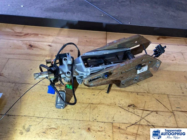 DAF Steering column – DAF 2121965 - מערכת חשמל עבור משאית: תמונה 1 DAF Steering column – DAF 2121965 - מערכת חשמל עבור משאית: תמונה 1