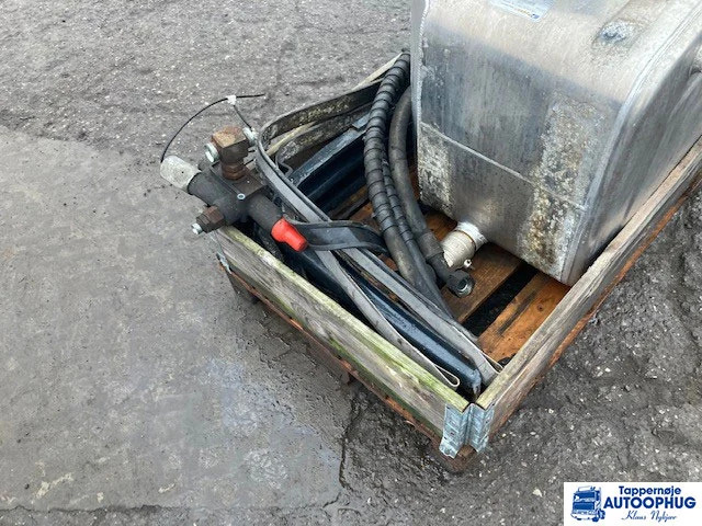 MAN hydraulikanlæg 250 liter - מכל הידרולי עבור משאית: תמונה 3 MAN hydraulikanlæg 250 liter - מכל הידרולי עבור משאית: תמונה 3