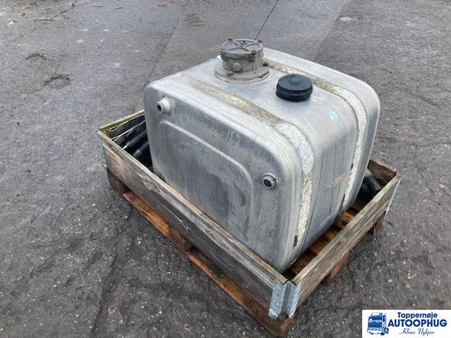 MAN hydraulikanlæg 250 liter - מכל הידרולי עבור משאית: תמונה 2 MAN hydraulikanlæg 250 liter - מכל הידרולי עבור משאית: תמונה 2