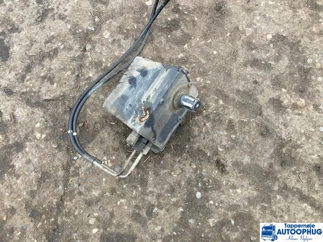 Scania Cab tilt P/N: 1720927 – 2204435 / 1794907 - תא ופנים הרכב עבור משאית: תמונה 1 Scania Cab tilt P/N: 1720927 – 2204435 / 1794907 - תא ופנים הרכב עבור משאית: תמונה 1