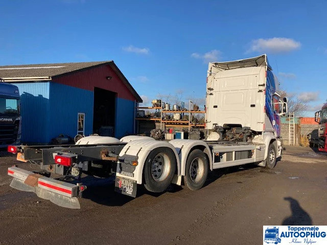 Scania R730 6X2 ONLY PARTS - משאית עם שלדת תא: תמונה 4 Scania R730 6X2 ONLY PARTS - משאית עם שלדת תא: תמונה 4