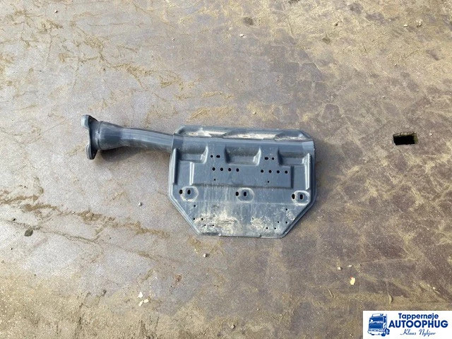 Scania twinsteer skærm sæt med beslag - גוף וחלק חיצוני עבור משאית: תמונה 2 Scania twinsteer skærm sæt med beslag - גוף וחלק חיצוני עבור משאית: תמונה 2