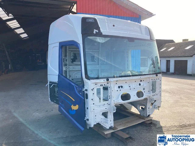 Volvo FH4 førerhus / cabine / CAP HI 215 (Kopier) - תא ופנים הרכב עבור משאית: תמונה 1 Volvo FH4 førerhus / cabine / CAP HI 215 (Kopier) - תא ופנים הרכב עבור משאית: תמונה 1
