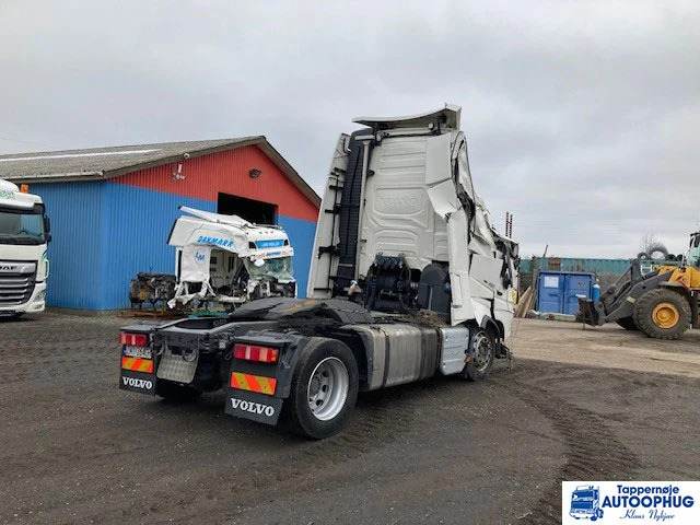 Volvo FH460 4X2 Skadet - יחידת טרקטור: תמונה 4 Volvo FH460 4X2 Skadet - יחידת טרקטור: תמונה 4