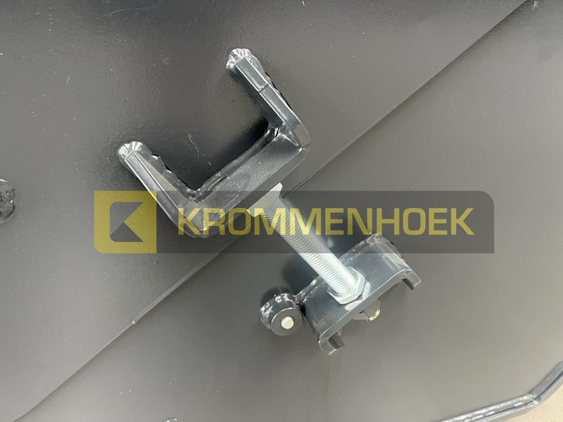 Bobcat Cangini SPZ180 1800 mm Bezem - מטאטא: תמונה 5 Bobcat Cangini SPZ180 1800 mm Bezem - מטאטא: תמונה 5