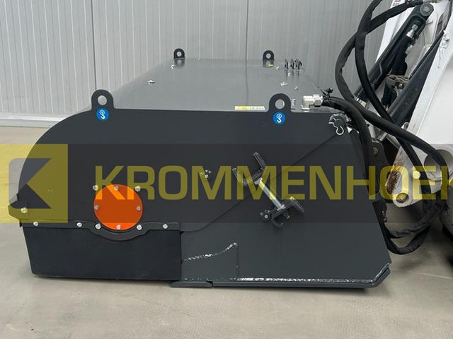 Bobcat Cangini SPZ180 1800 mm Bezem - מטאטא: תמונה 2 Bobcat Cangini SPZ180 1800 mm Bezem - מטאטא: תמונה 2