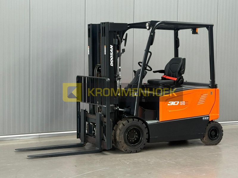 Doosan B 30 X-7 Plus Nieuwe Batterij 2025 ! - מלגזה חשמלית: תמונה 2 Doosan B 30 X-7 Plus Nieuwe Batterij 2025 ! - מלגזה חשמלית: תמונה 2