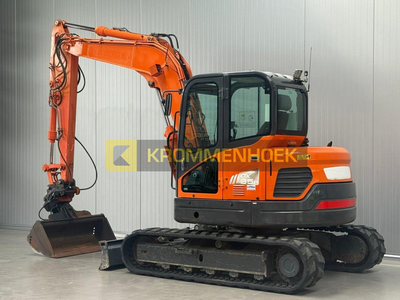 Doosan DX 85R-3 - מיני מחפר: תמונה 3 Doosan DX 85R-3 - מיני מחפר: תמונה 3