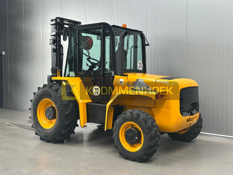 JCB 940 - מלגזת שטח קשה: תמונה 3 JCB 940 - מלגזת שטח קשה: תמונה 3