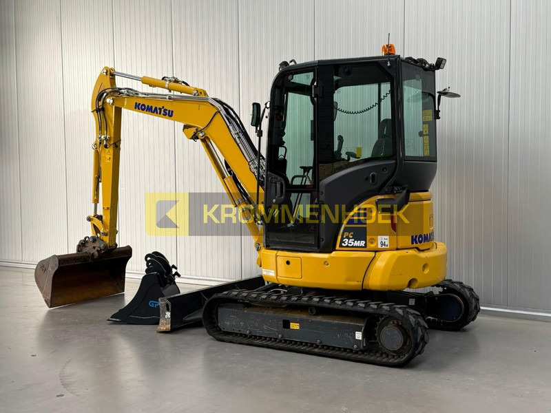 Komatsu PC 35 MR-5 - מיני מחפר: תמונה 3 Komatsu PC 35 MR-5 - מיני מחפר: תמונה 3