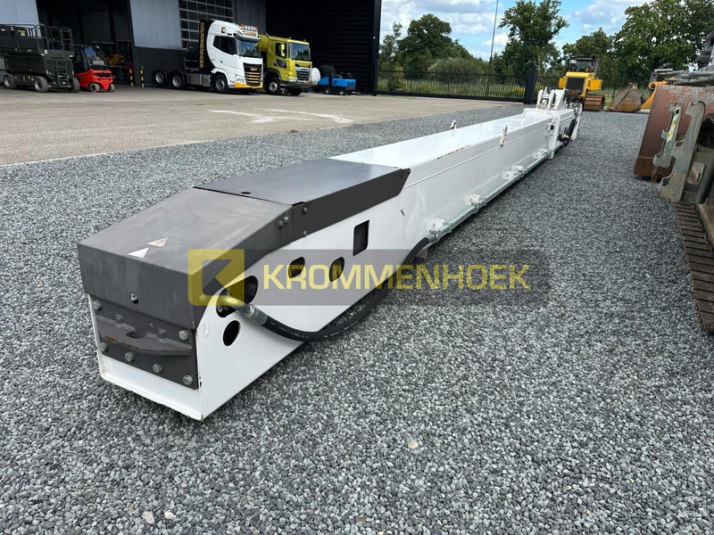 מחפר Liebherr R 946 LC Cosben 27 Meter Telescooparm: תמונה 19