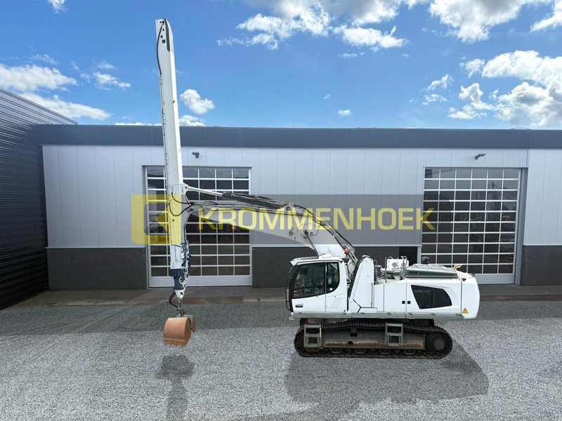 Liebherr R 946 LC Cosben 27 Meter Telescooparm - מחפר: תמונה 2 Liebherr R 946 LC Cosben 27 Meter Telescooparm - מחפר: תמונה 2
