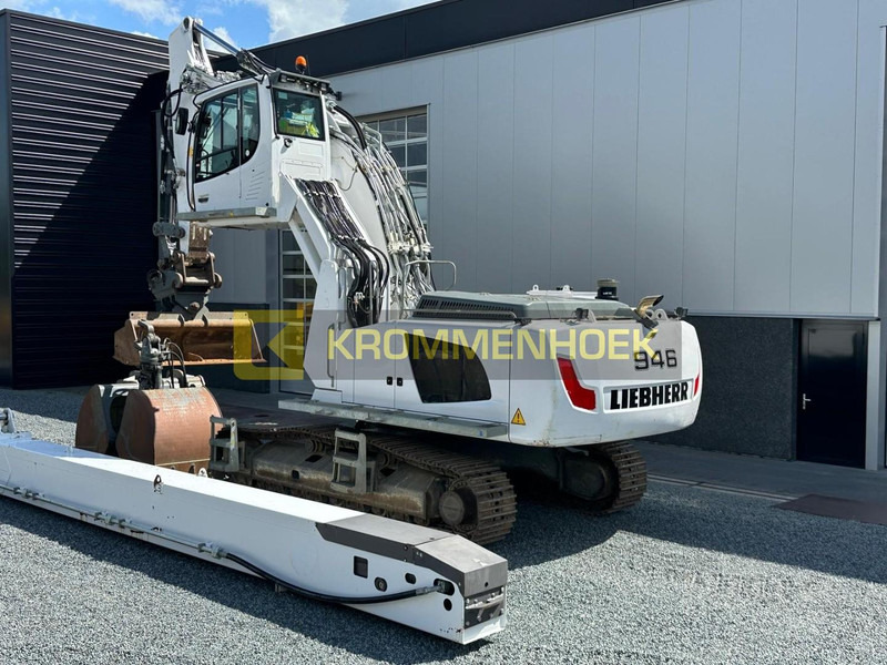 מחפר Liebherr R 946 LC Cosben 27 Meter Telescooparm: תמונה 5