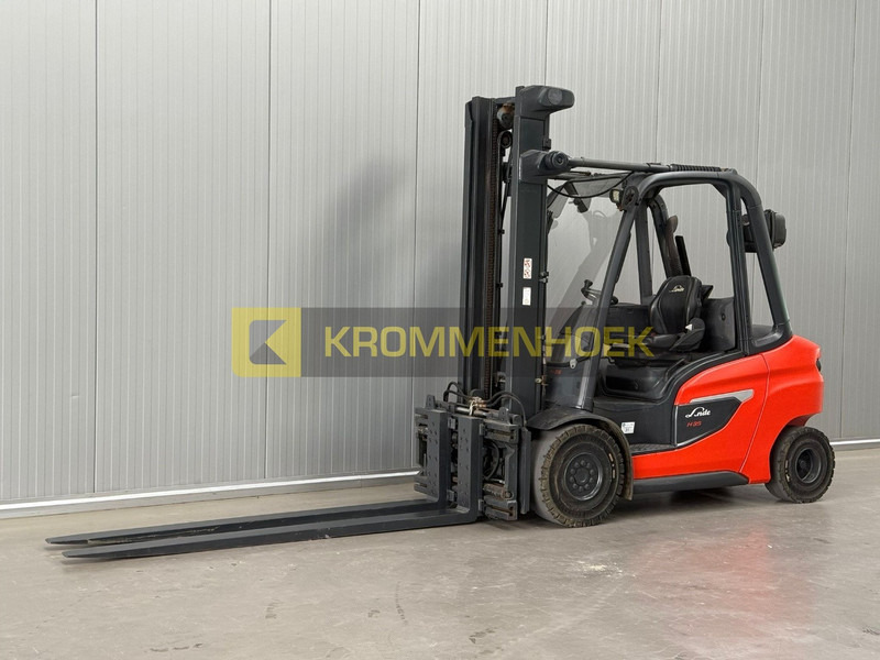 Linde H 35 D - מלגזת סולר: תמונה 2 Linde H 35 D - מלגזת סולר: תמונה 2