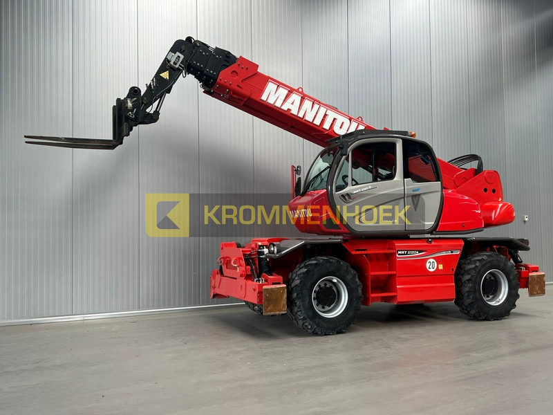 Manitou MRT 2150 Privilege plus - מפעיל טלסקופי: תמונה 2 Manitou MRT 2150 Privilege plus - מפעיל טלסקופי: תמונה 2