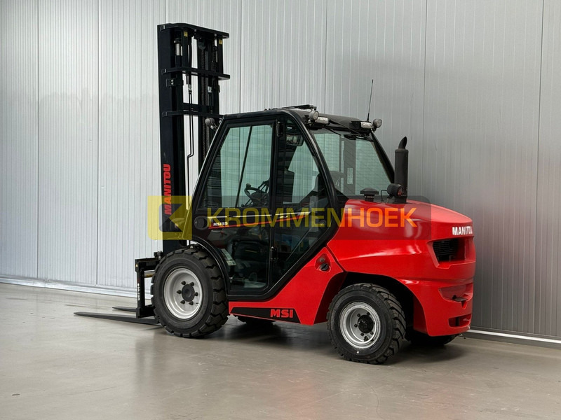Manitou MSI 35 - מלגזת סולר: תמונה 3 Manitou MSI 35 - מלגזת סולר: תמונה 3