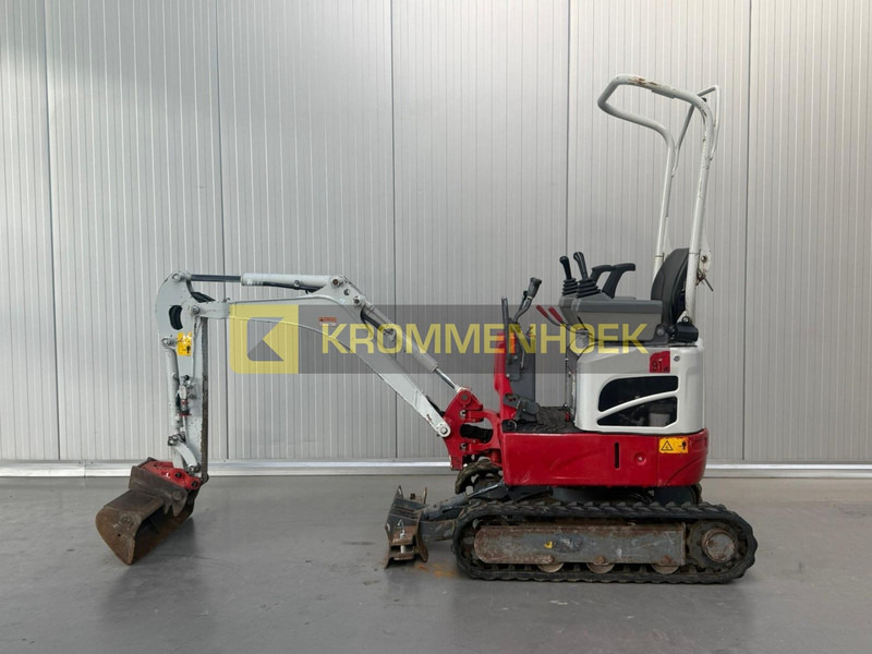 Takeuchi TB 210 R - מיני מחפר: תמונה 1 Takeuchi TB 210 R - מיני מחפר: תמונה 1