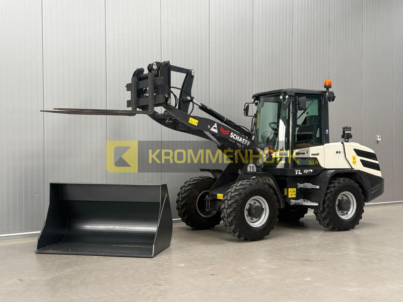 Terex TL80 - מעמיס גלגלים: תמונה 2 Terex TL80 - מעמיס גלגלים: תמונה 2