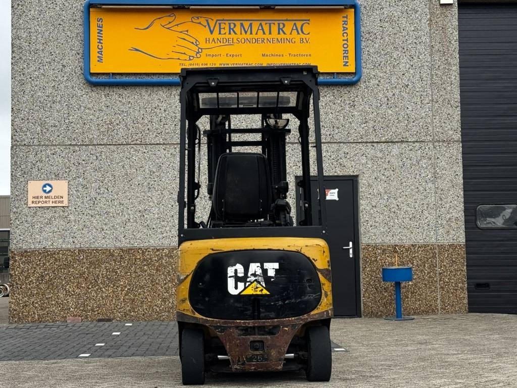 מלגזה חשמלית CAT EP25K, forklift, 2009!!: תמונה 10 מלגזה חשמלית CAT EP25K, forklift, 2009!!: תמונה 10