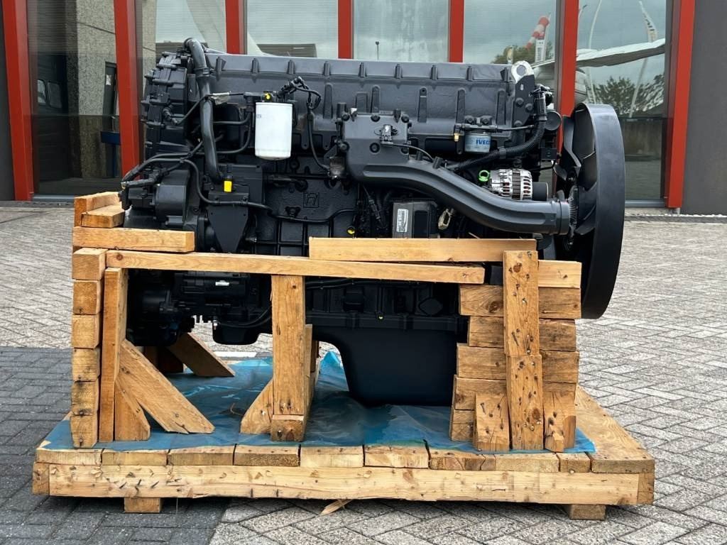 CNH Engine - FPT Cursor 13 - F3BE9681C - מנוע עבור מכונה חקלאית: תמונה 2 CNH Engine - FPT Cursor 13 - F3BE9681C - מנוע עבור מכונה חקלאית: תמונה 2