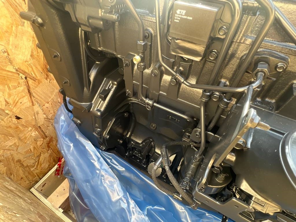 CNH Moteur - FPT Cursor 9 - F2CFE613G - מנוע עבור מכונה חקלאית: תמונה 4 CNH Moteur - FPT Cursor 9 - F2CFE613G - מנוע עבור מכונה חקלאית: תמונה 4