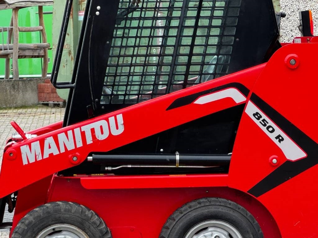 Manitou 850R, 2021, 365 hours! - מעמיס היגוי החלקה: תמונה 3 Manitou 850R, 2021, 365 hours! - מעמיס היגוי החלקה: תמונה 3