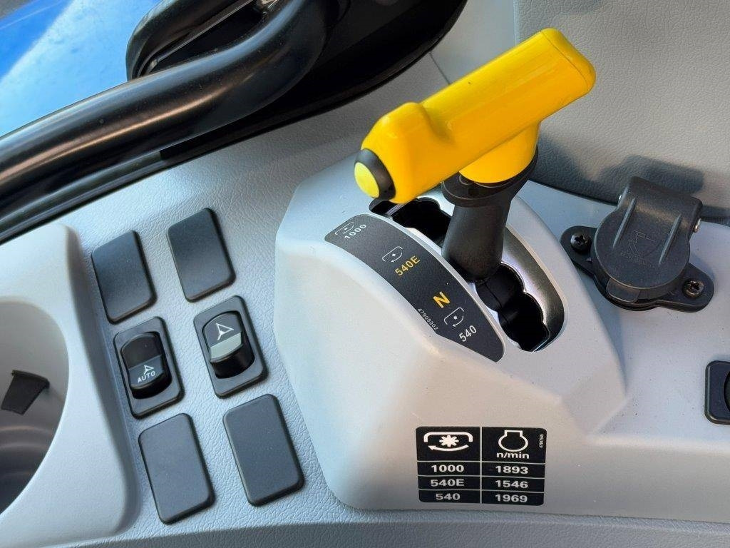 טרקטור חקלאי New Holland T6.180 Dynamic Command,: תמונה 28