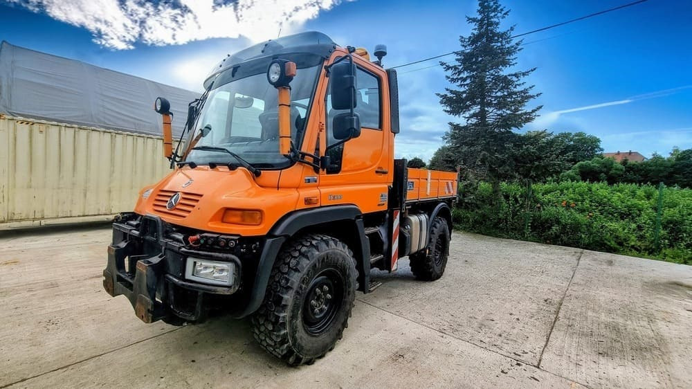 MERCEDES-BENZ Unimog U300 - כלי רכב עירוני/ מיוחד: תמונה 2 MERCEDES-BENZ Unimog U300 - כלי רכב עירוני/ מיוחד: תמונה 2