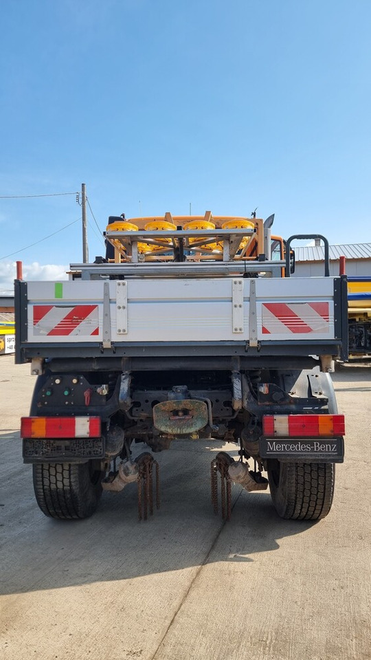 MERCEDES-BENZ Unimog U400 - טרקטור עירוני: תמונה 3 MERCEDES-BENZ Unimog U400 - טרקטור עירוני: תמונה 3