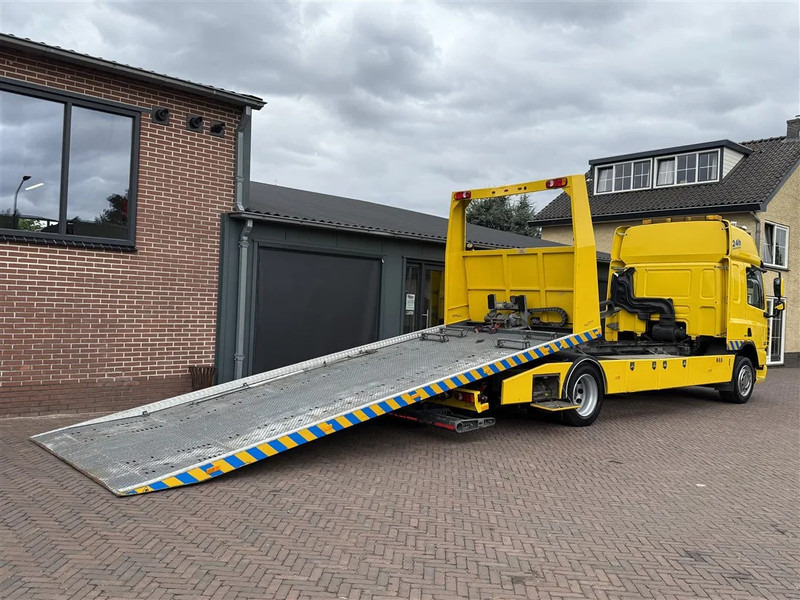 DAF CF 65.300 Towtruck Depannage Lier Brille Sleeper 640x242x104 cm - משאית גרירה: תמונה 2 DAF CF 65.300 Towtruck Depannage Lier Brille Sleeper 640x242x104 cm - משאית גרירה: תמונה 2