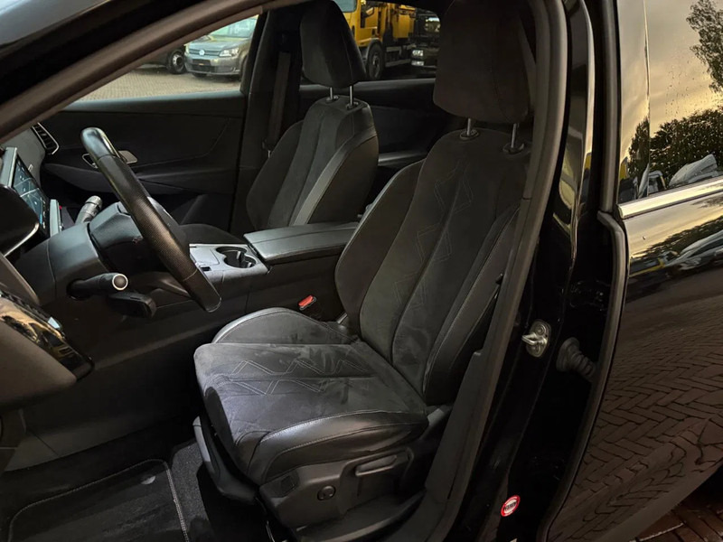 DS Ds 7 Crossback DS Performance Line NL Auto 360 Cam Xenon Led Groot Navi Leder/ Alcantara Cruise Lmv Veel Opties! - SUV: תמונה 5 DS Ds 7 Crossback DS Performance Line NL Auto 360 Cam Xenon Led Groot Navi Leder/ Alcantara Cruise Lmv Veel Opties! - SUV: תמונה 5