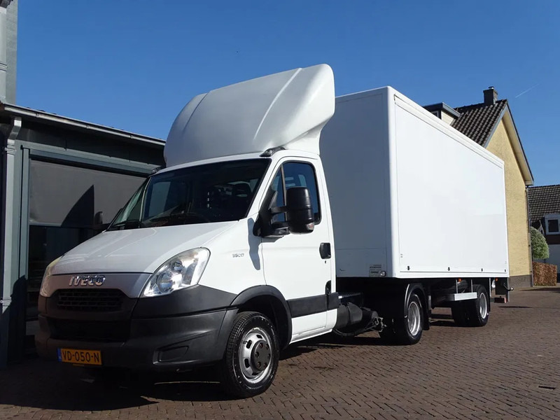 Iveco Daily 35C17 BE PODIUM OPLEGGER 3800 KG LBW 1.5 ton - יחידת טרקטור: תמונה 2 Iveco Daily 35C17 BE PODIUM OPLEGGER 3800 KG LBW 1.5 ton - יחידת טרקטור: תמונה 2