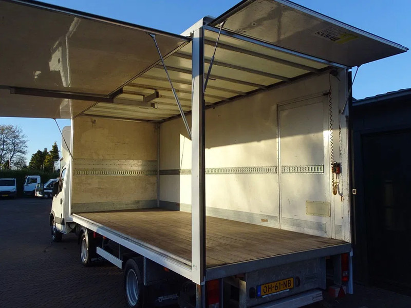 Iveco Daily 35C17 Be combinatie be trekker podium oplegger 3080 KG laadvm. 1.5 Ton Laadklep - יחידת טרקטור: תמונה 1 Iveco Daily 35C17 Be combinatie be trekker podium oplegger 3080 KG laadvm. 1.5 Ton Laadklep - יחידת טרקטור: תמונה 1