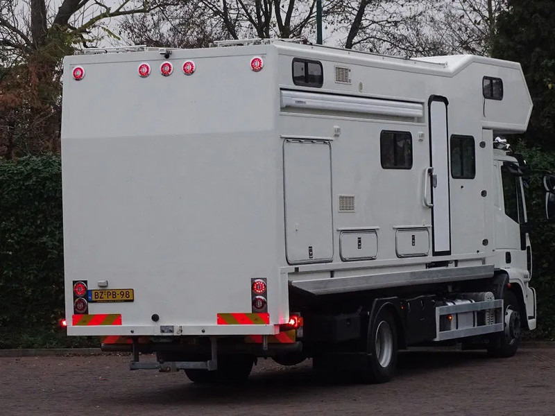 Iveco Eurocargo 12.250 AUT LEER CAM CAMPERUNIT TKM 31000 - משאית גרירה: תמונה 2 Iveco Eurocargo 12.250 AUT LEER CAM CAMPERUNIT TKM 31000 - משאית גרירה: תמונה 2
