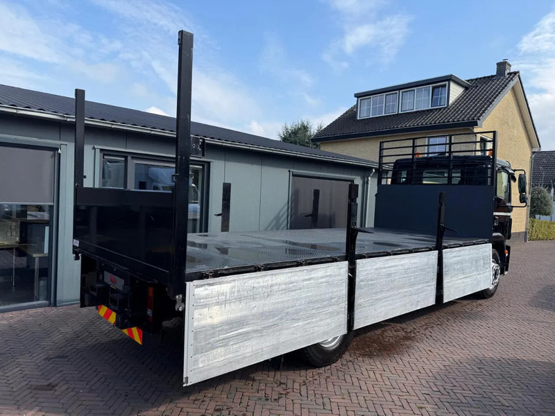 משאית צד נופל/ שטוחה MAN TGM 18.290 Open Laadbak Kooiaap Aansluiting 11 Ton laadvermogen: תמונה 6 משאית צד נופל/ שטוחה MAN TGM 18.290 Open Laadbak Kooiaap Aansluiting 11 Ton laadvermogen: תמונה 6