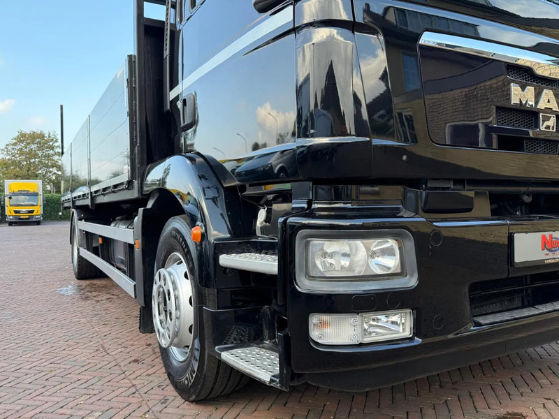 משאית צד נופל/ שטוחה MAN TGM 18.290 Open Laadbak Kooiaap Aansluiting 11 Ton laadvermogen: תמונה 17 משאית צד נופל/ שטוחה MAN TGM 18.290 Open Laadbak Kooiaap Aansluiting 11 Ton laadvermogen: תמונה 17