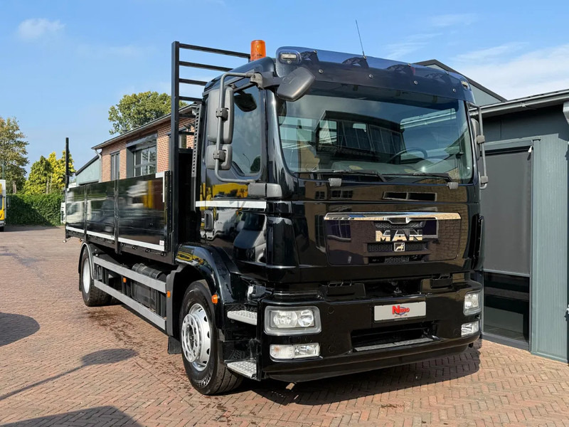 MAN TGM 18.290 Open Laadbak Kooiaap Aansluiting 11 Ton laadvermogen - משאית צד נופל/ שטוחה: תמונה 2 MAN TGM 18.290 Open Laadbak Kooiaap Aansluiting 11 Ton laadvermogen - משאית צד נופל/ שטוחה: תמונה 2