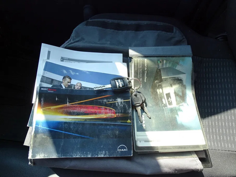 משאית צד נופל/ שטוחה MAN TGM 18.290 Open Laadbak Kooiaap Aansluiting 11 Ton laadvermogen: תמונה 14 משאית צד נופל/ שטוחה MAN TGM 18.290 Open Laadbak Kooiaap Aansluiting 11 Ton laadvermogen: תמונה 14