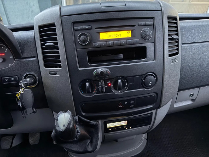 כלי רכב מסחרי עם לוח Mercedes-Benz Sprinter 516 ADR Rico Riool Inspectie STAND/Kachel/Airco Cruise control: תמונה 9 כלי רכב מסחרי עם לוח Mercedes-Benz Sprinter 516 ADR Rico Riool Inspectie STAND/Kachel/Airco Cruise control: תמונה 9