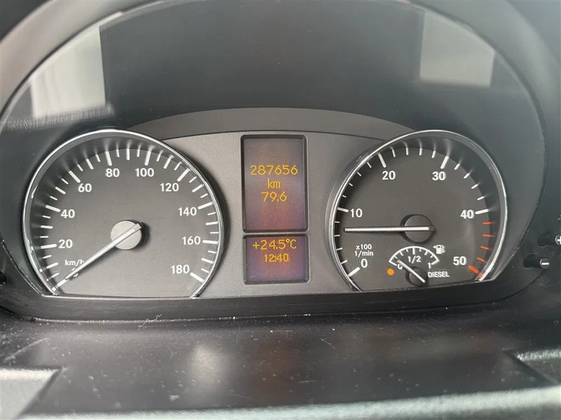 Mercedes-Benz Sprinter 519 V6 Be Trekker Dubbel cabine - יחידת טרקטור: תמונה 5 Mercedes-Benz Sprinter 519 V6 Be Trekker Dubbel cabine - יחידת טרקטור: תמונה 5