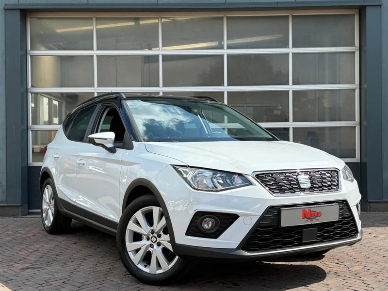 SEAT Arona 1.0 TSI Style Business Intense Carplay Dealeronderhouden Cruise Clima Navi Camera - SUV: תמונה 1 SEAT Arona 1.0 TSI Style Business Intense Carplay Dealeronderhouden Cruise Clima Navi Camera - SUV: תמונה 1