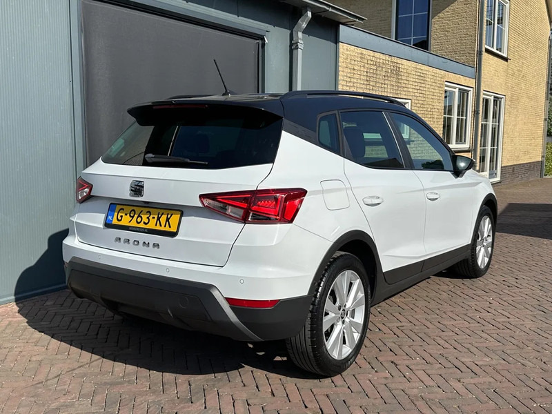 SEAT Arona 1.0 TSI Style Business Intense Carplay Dealeronderhouden Cruise Clima Navi Camera - האצ'בק: תמונה 3 SEAT Arona 1.0 TSI Style Business Intense Carplay Dealeronderhouden Cruise Clima Navi Camera - האצ'בק: תמונה 3