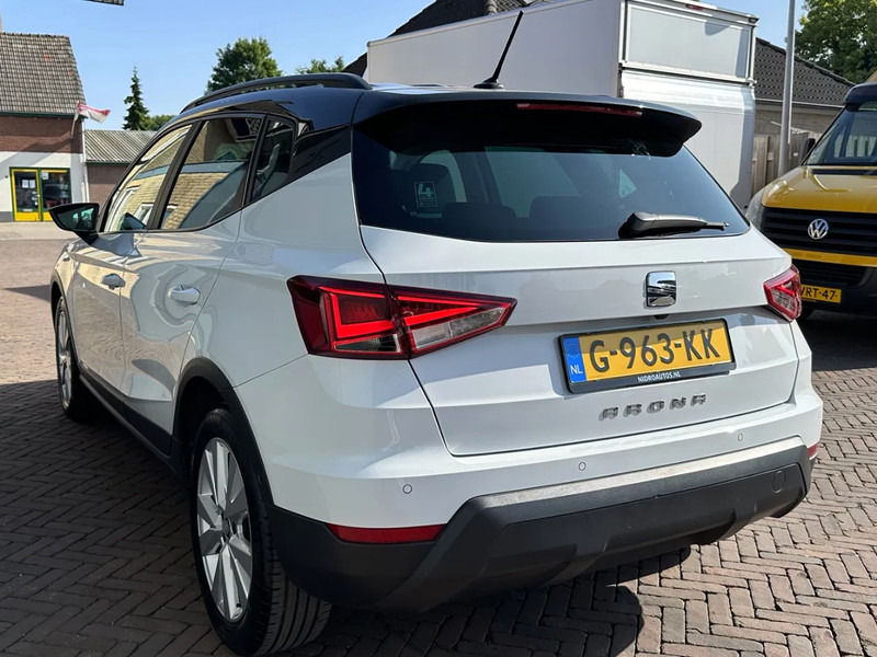 SEAT Arona 1.0 TSI Style Business Intense Dealeronderhouden Cruise Clima Navi Camera Parkeersensoren Lmv - האצ'בק: תמונה 2 SEAT Arona 1.0 TSI Style Business Intense Dealeronderhouden Cruise Clima Navi Camera Parkeersensoren Lmv - האצ'בק: תמונה 2