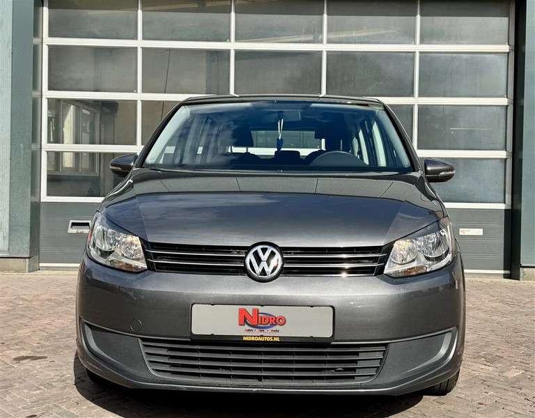 Volkswagen Touran 1.2 TSI 105pk 7 Pers LMV export - מכונית: תמונה 5 Volkswagen Touran 1.2 TSI 105pk 7 Pers LMV export - מכונית: תמונה 5