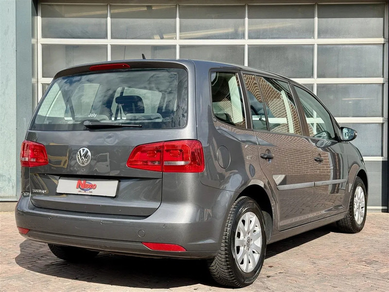 Volkswagen Touran 1.2 TSI 105pk 7 Pers LMV export - מכונית: תמונה 3 Volkswagen Touran 1.2 TSI 105pk 7 Pers LMV export - מכונית: תמונה 3