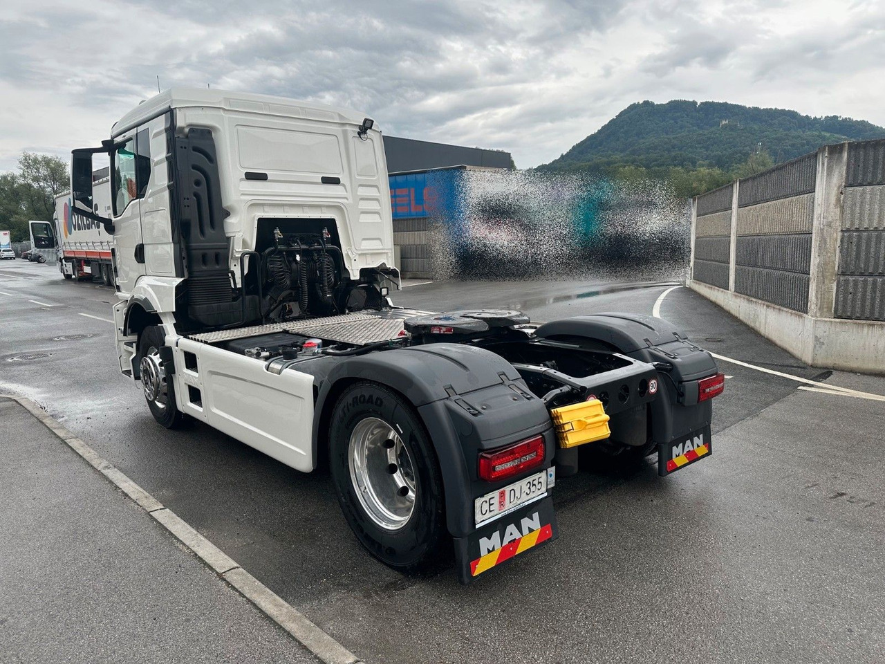 MAN TGS 18.440 4X2 BLS Kipphydraulik Klima LED - יחידת טרקטור: תמונה 3 MAN TGS 18.440 4X2 BLS Kipphydraulik Klima LED - יחידת טרקטור: תמונה 3